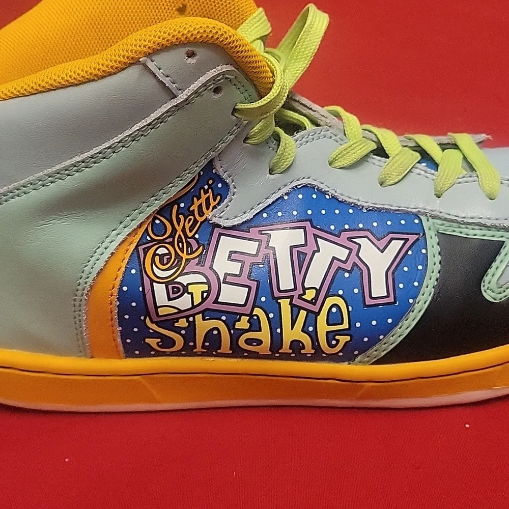*RARE* Colorful Betty Boop Toon High-Top Sneakers - Picture 5 of 11